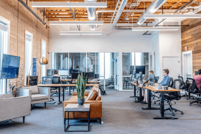 Faut-il louer ou acheter ses locaux professionnels ?