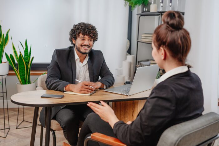La gestion des entretiens annuels : les bonnes pratiques et les outils RH